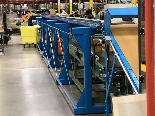 Transport empty trays in production line